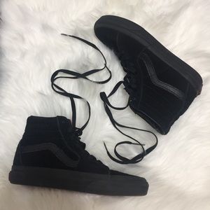 Vans Sk8 Hi Skate Shoe | Size : Men 4 or Wmns 5.5